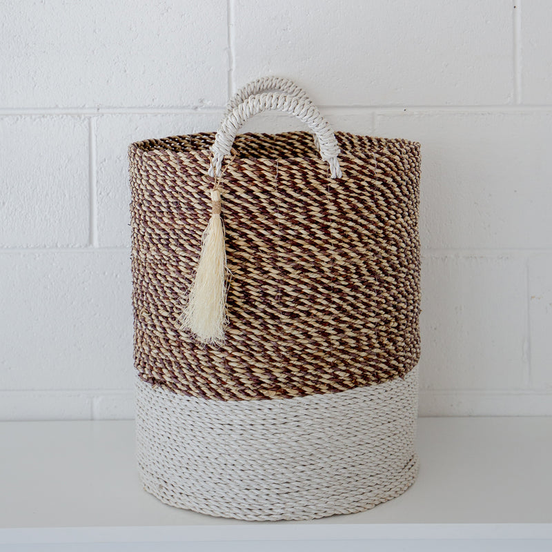 Round Laundry Basket with Tassel