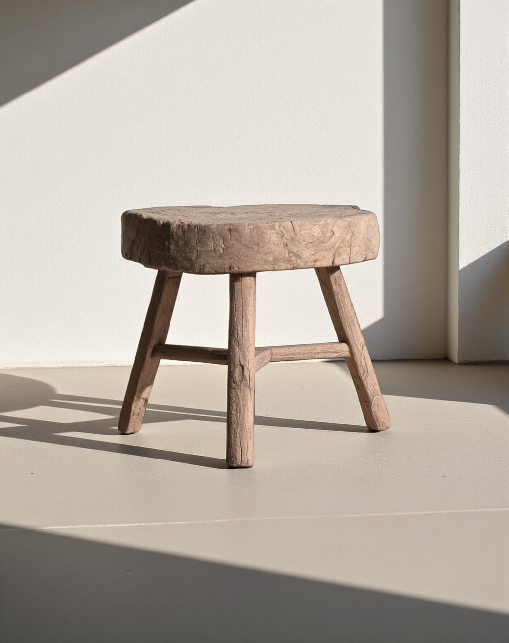 ESTIVA NATURAL ELM SIDE TABLE