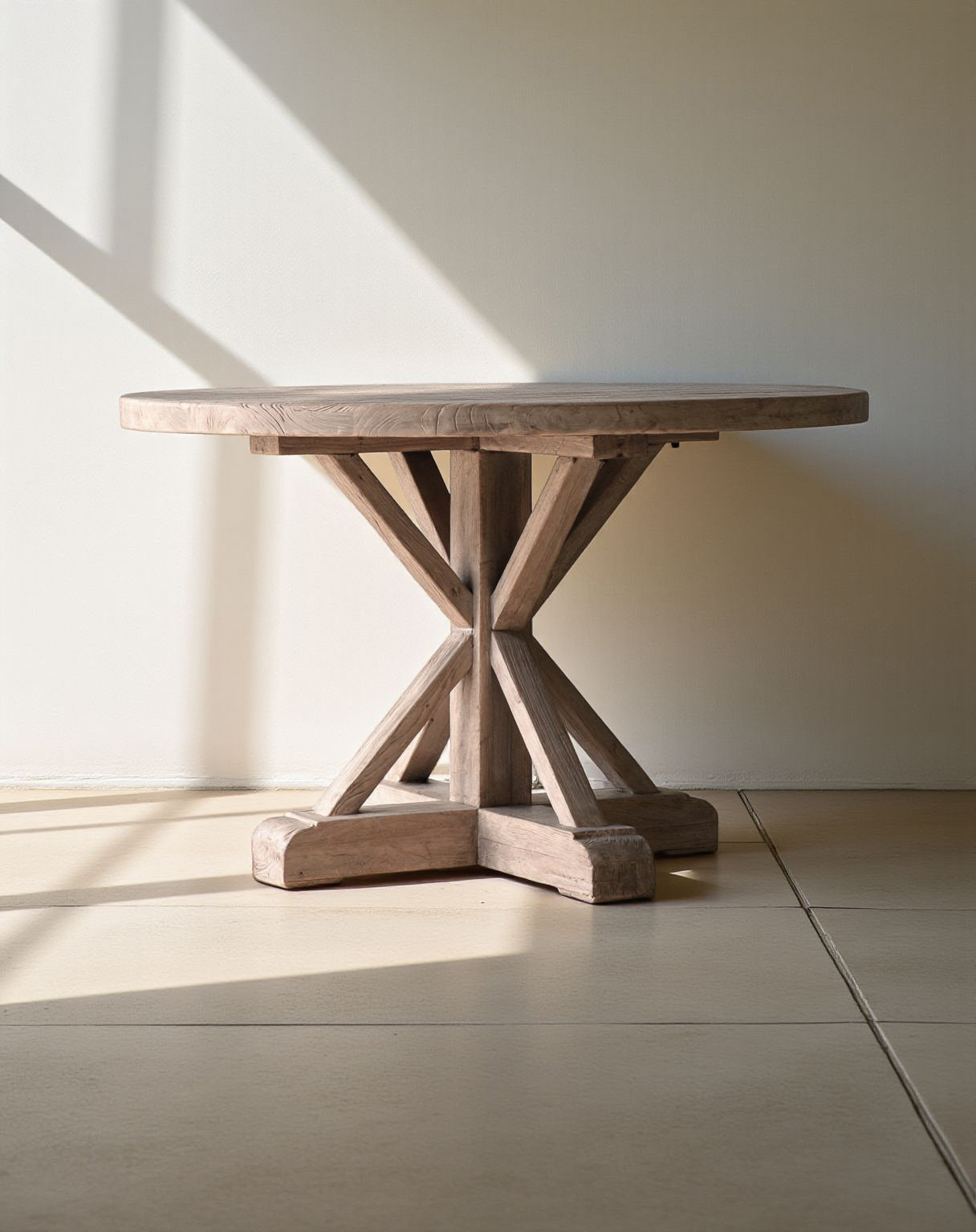 THE VARO TABLE