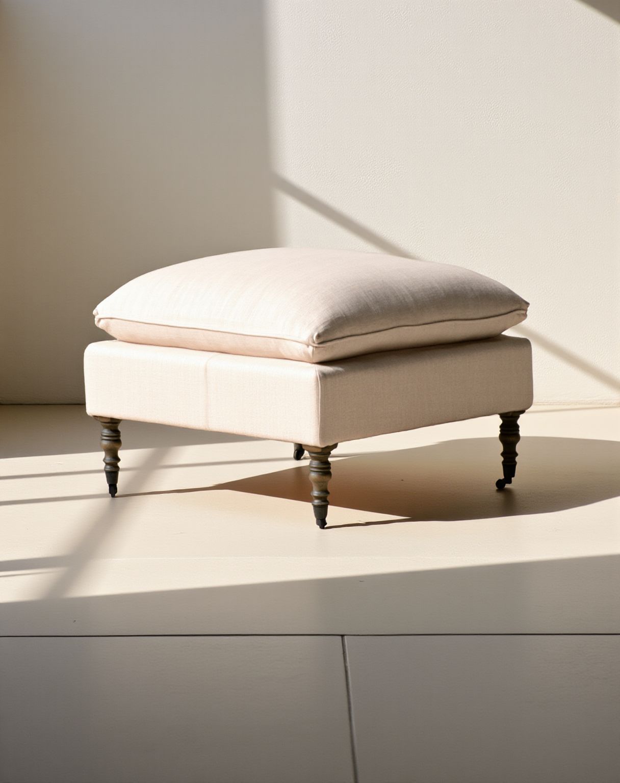 PHOEBE OTTOMAN - BEIGE