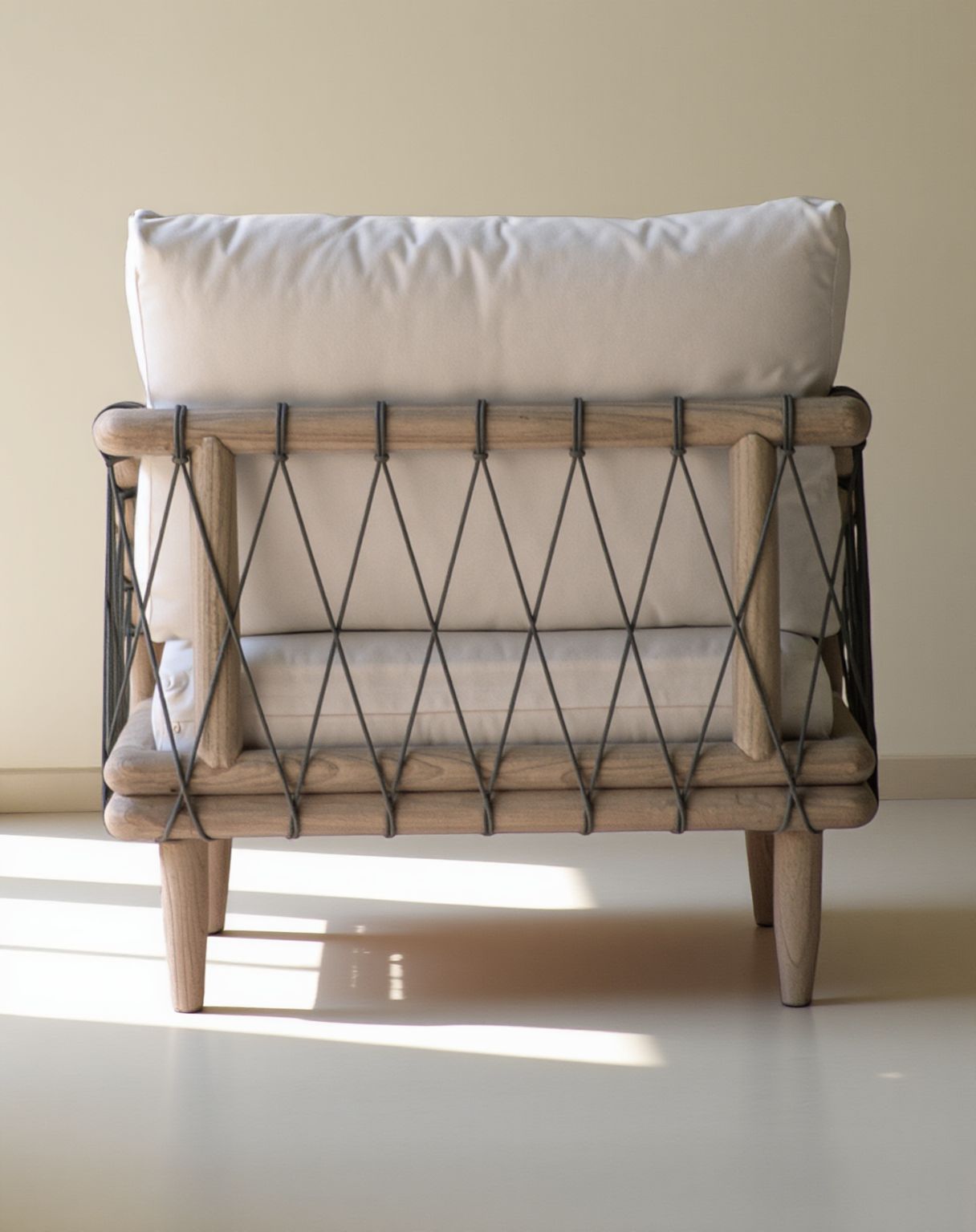 ISOLA CHAIR
