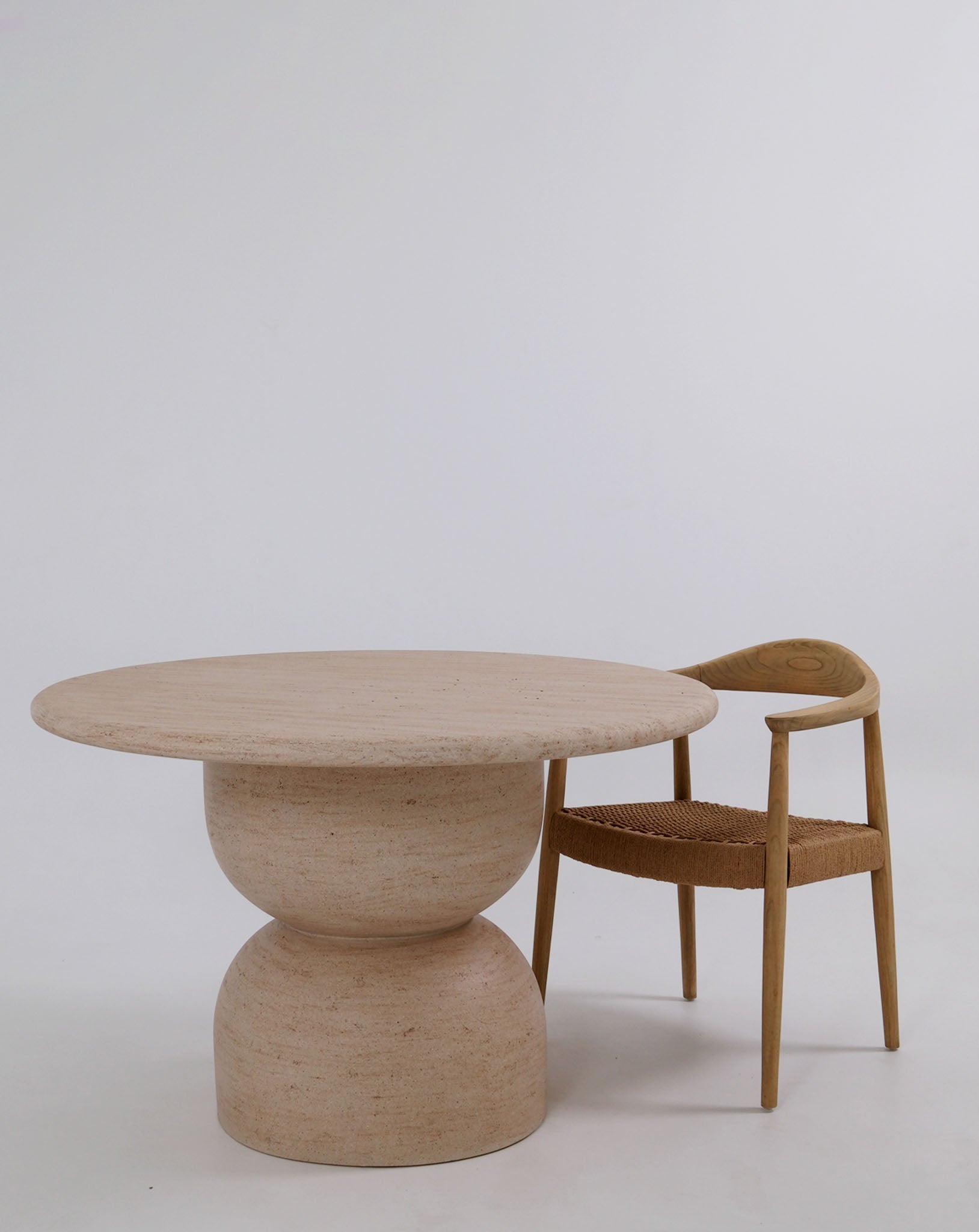 TERRA DINING TABLE