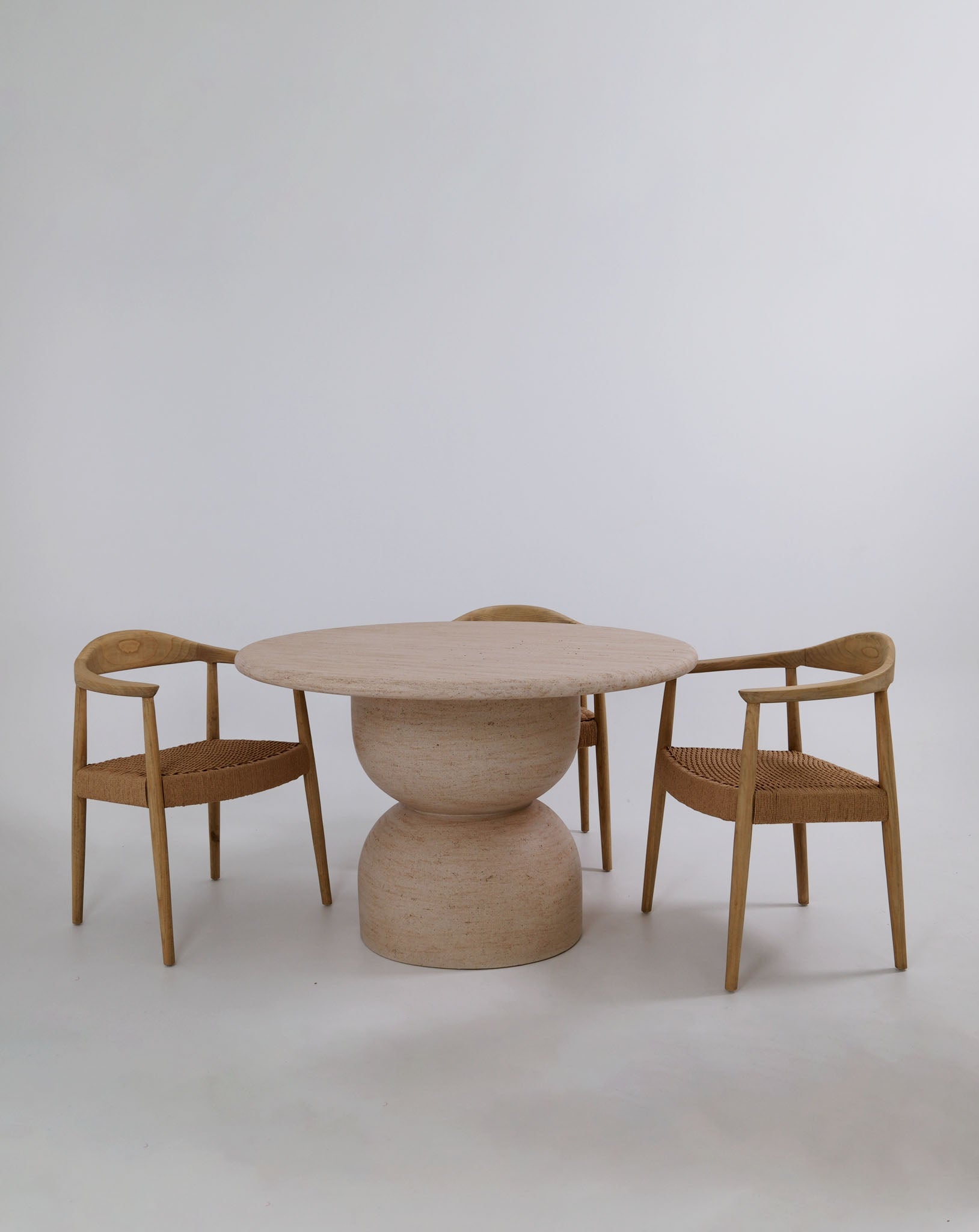 TERRA DINING TABLE